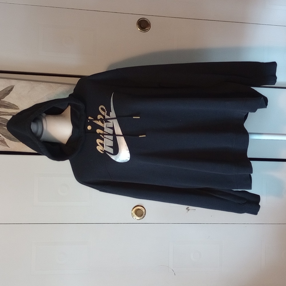 Women's 2x Nike hoodie black